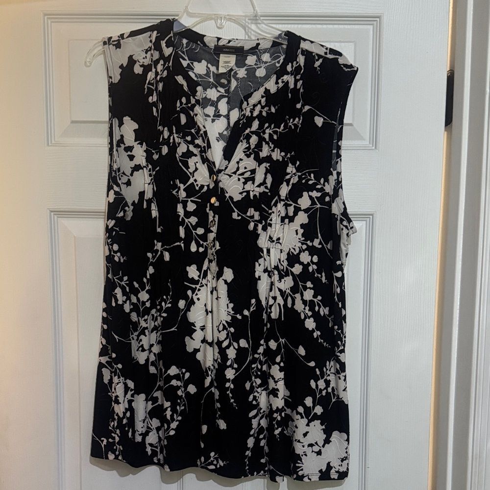 Chic Black and White Floral Blouse